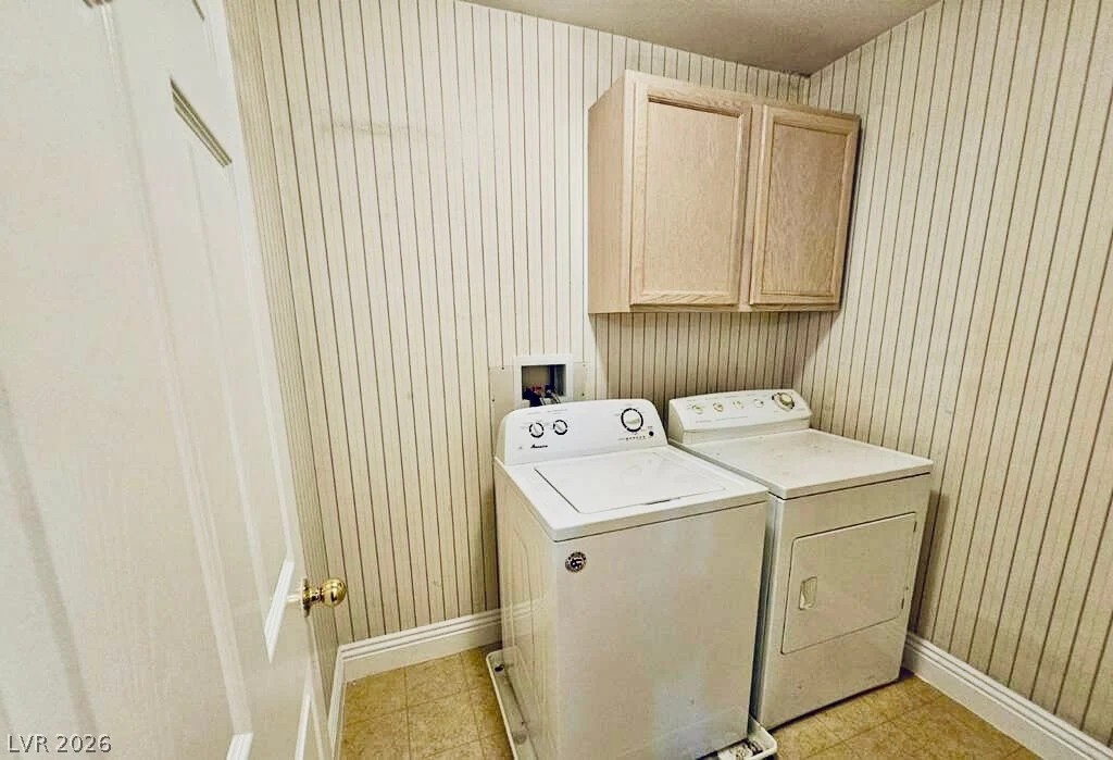 5953 Crumbling Ridge, Henderson, NV 89011