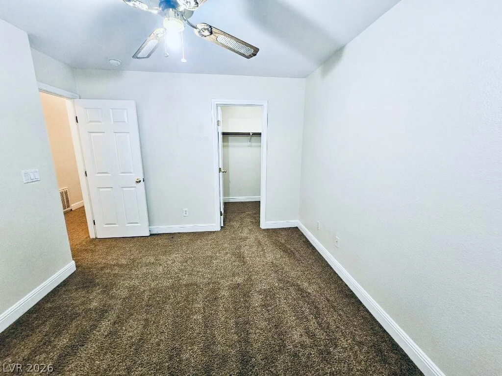 5953 Crumbling Ridge, Henderson, NV 89011