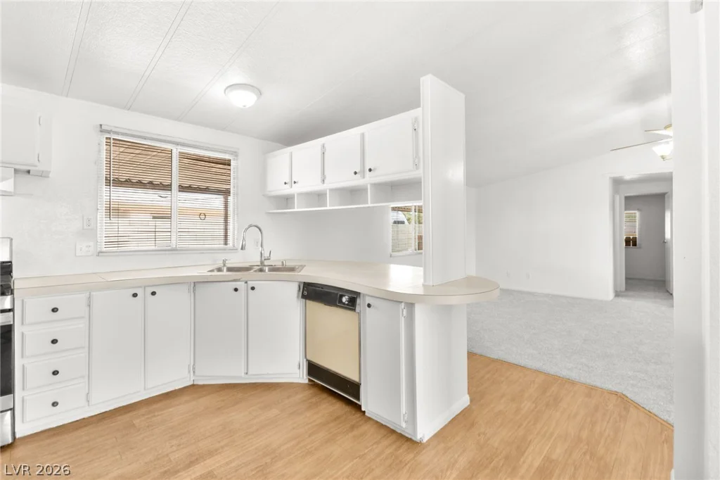 2265 Linn, Las Vegas, NV 89156