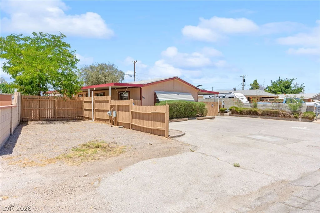 2265 Linn, Las Vegas, NV 89156