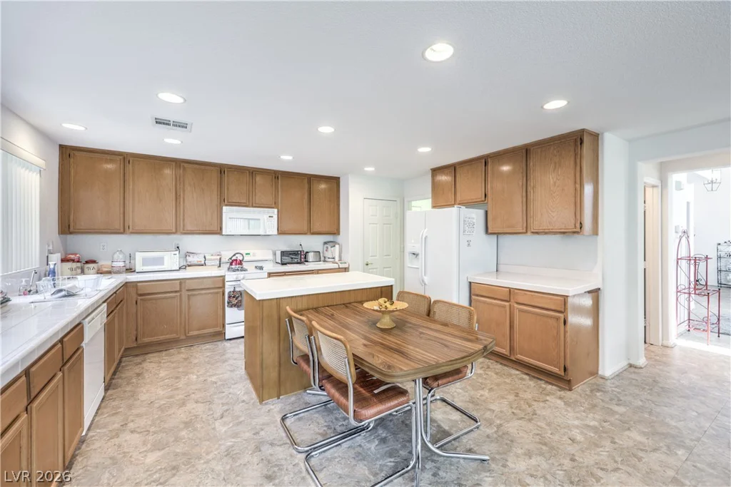 6532 Giant Oak, North Las Vegas, NV 89084
