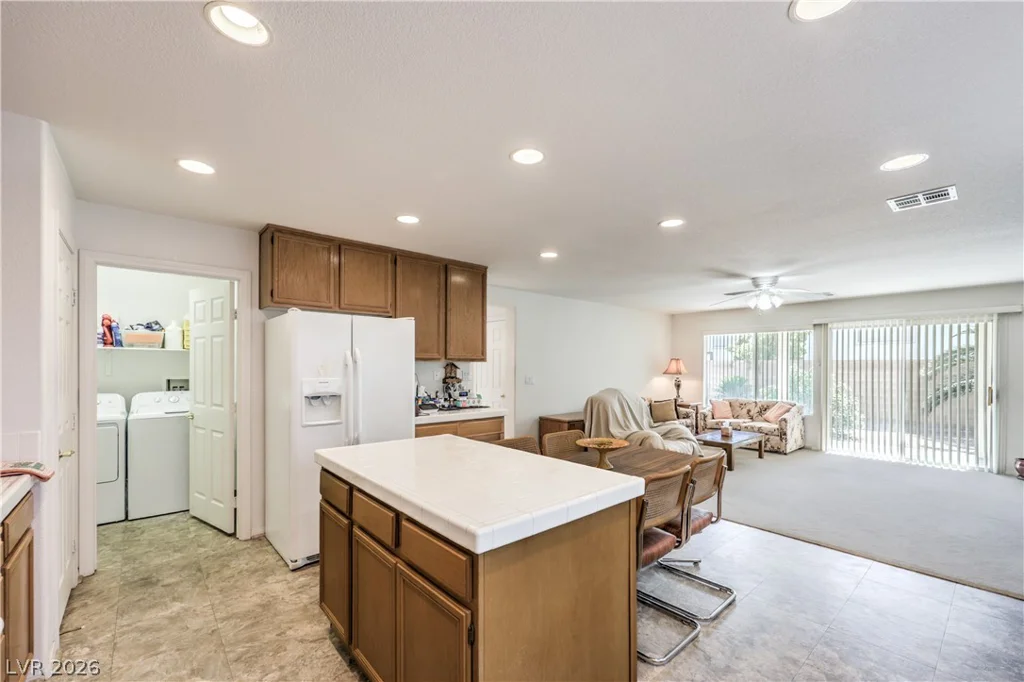 6532 Giant Oak, North Las Vegas, NV 89084