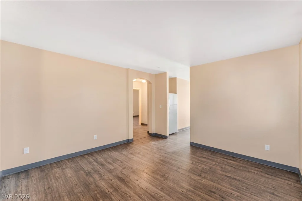 2306 Glastonbury Thorn, North Las Vegas, NV 89032