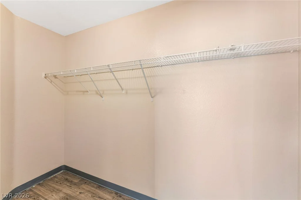 2306 Glastonbury Thorn, North Las Vegas, NV 89032