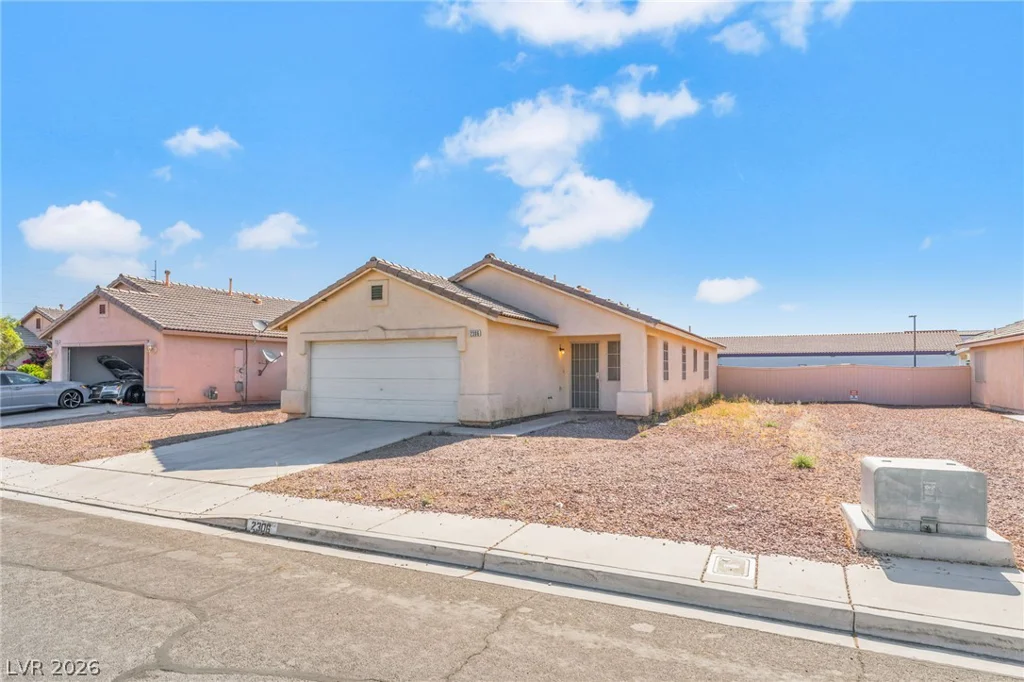 2306 Glastonbury Thorn, North Las Vegas, NV 89032