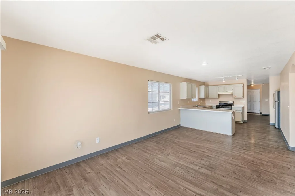 2306 Glastonbury Thorn, North Las Vegas, NV 89032