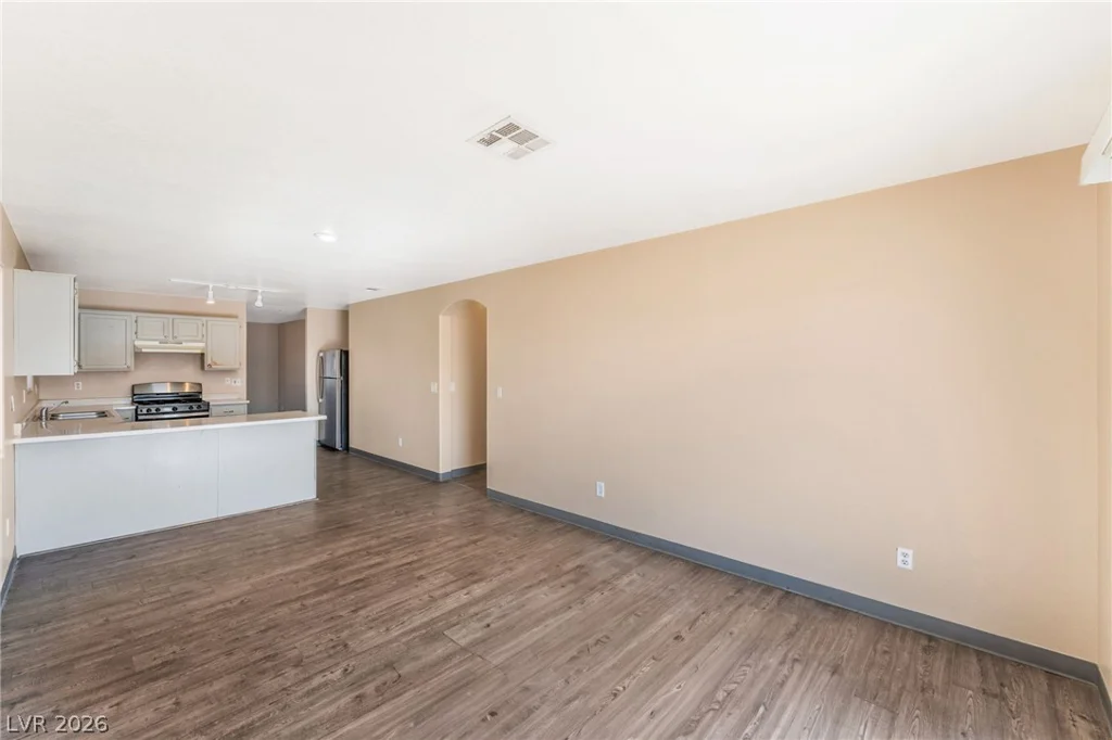 2306 Glastonbury Thorn, North Las Vegas, NV 89032