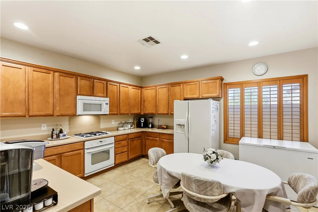6420 Birdcall, North Las Vegas, NV 89084