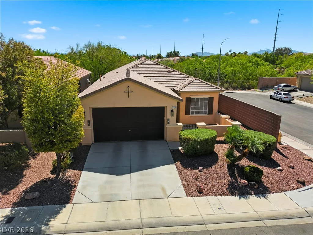 6420 Birdcall, North Las Vegas, NV 89084