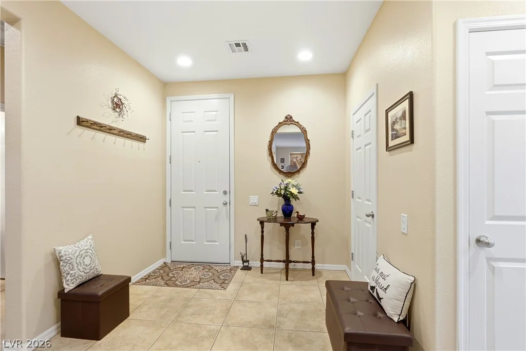 6420 Birdcall, North Las Vegas, NV 89084