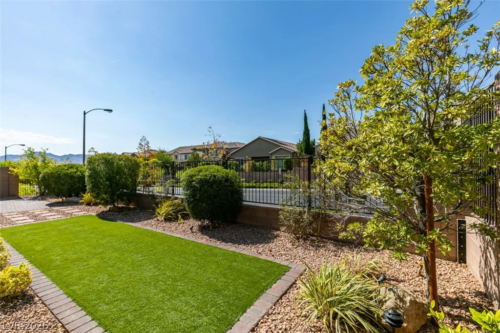 3597 Royal Fortune, Las Vegas, NV 89141