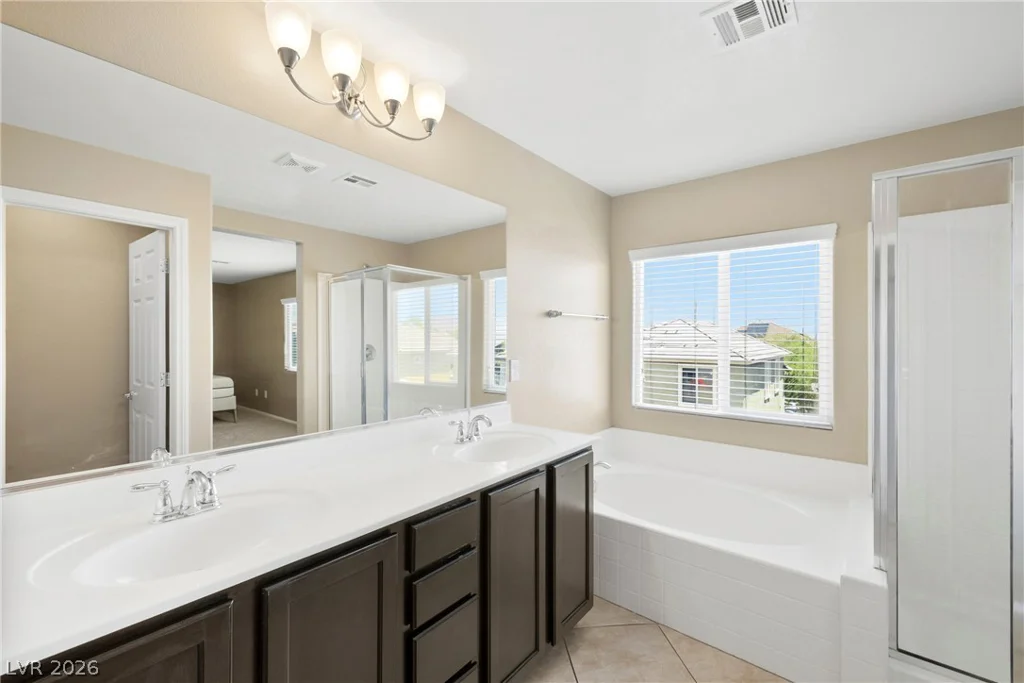 7734 Tree Lane Peak, Las Vegas, NV 89166