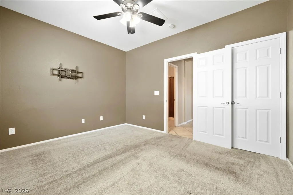 7734 Tree Lane Peak, Las Vegas, NV 89166