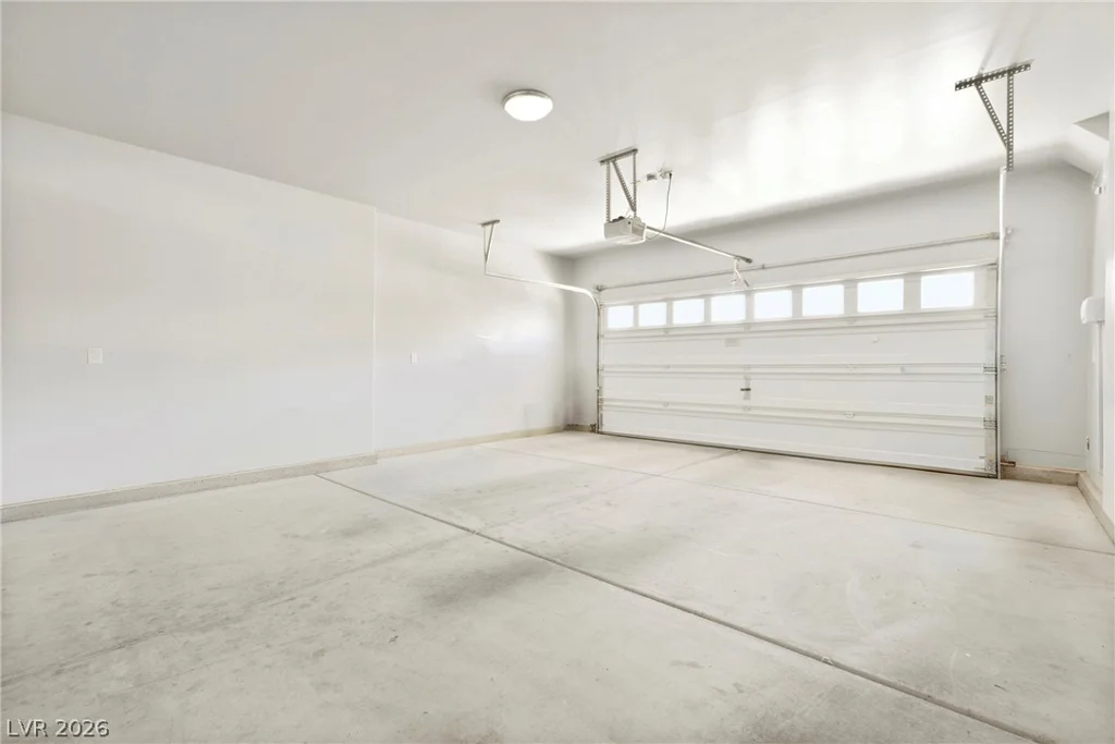 7734 Tree Lane Peak, Las Vegas, NV 89166