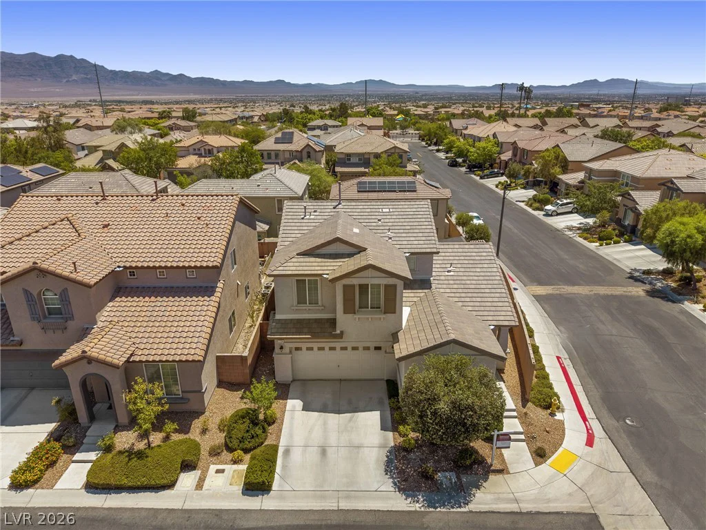7734 Tree Lane Peak, Las Vegas, NV 89166