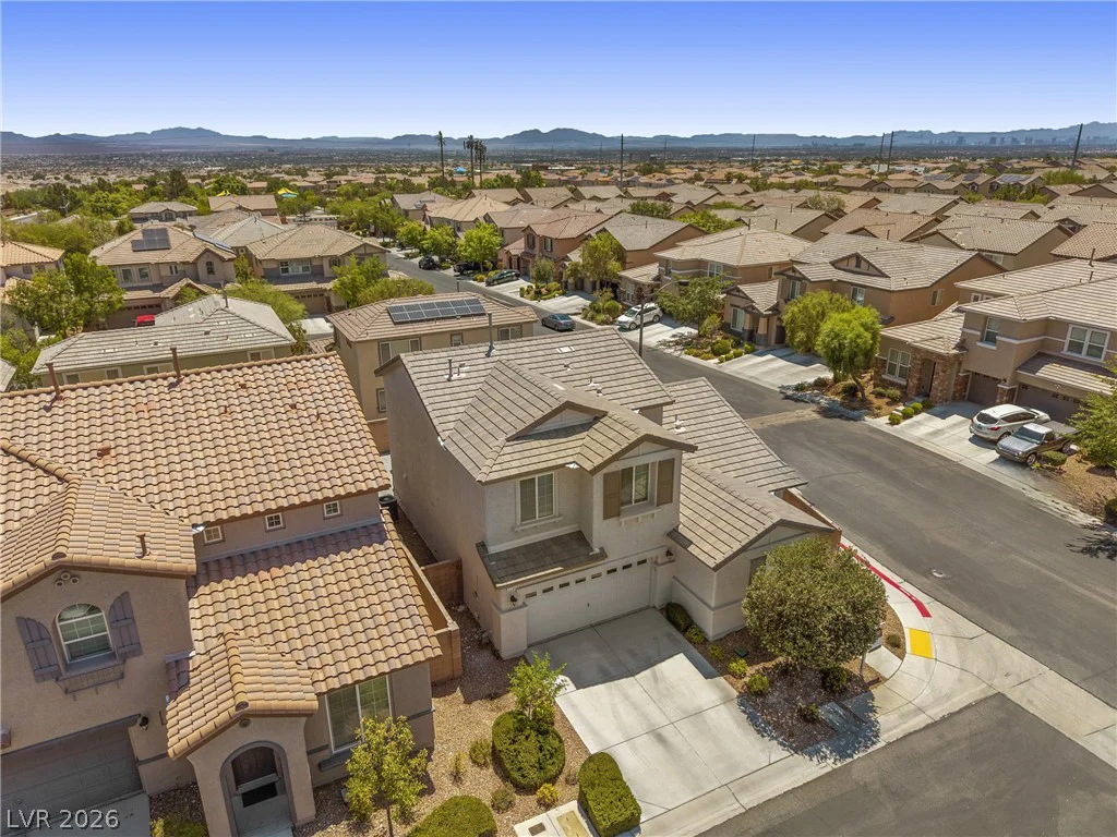7734 Tree Lane Peak, Las Vegas, NV 89166