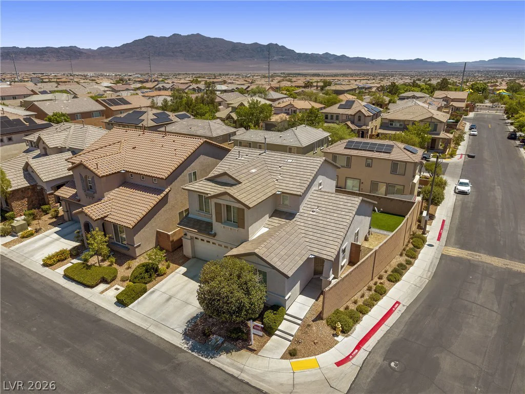 7734 Tree Lane Peak, Las Vegas, NV 89166