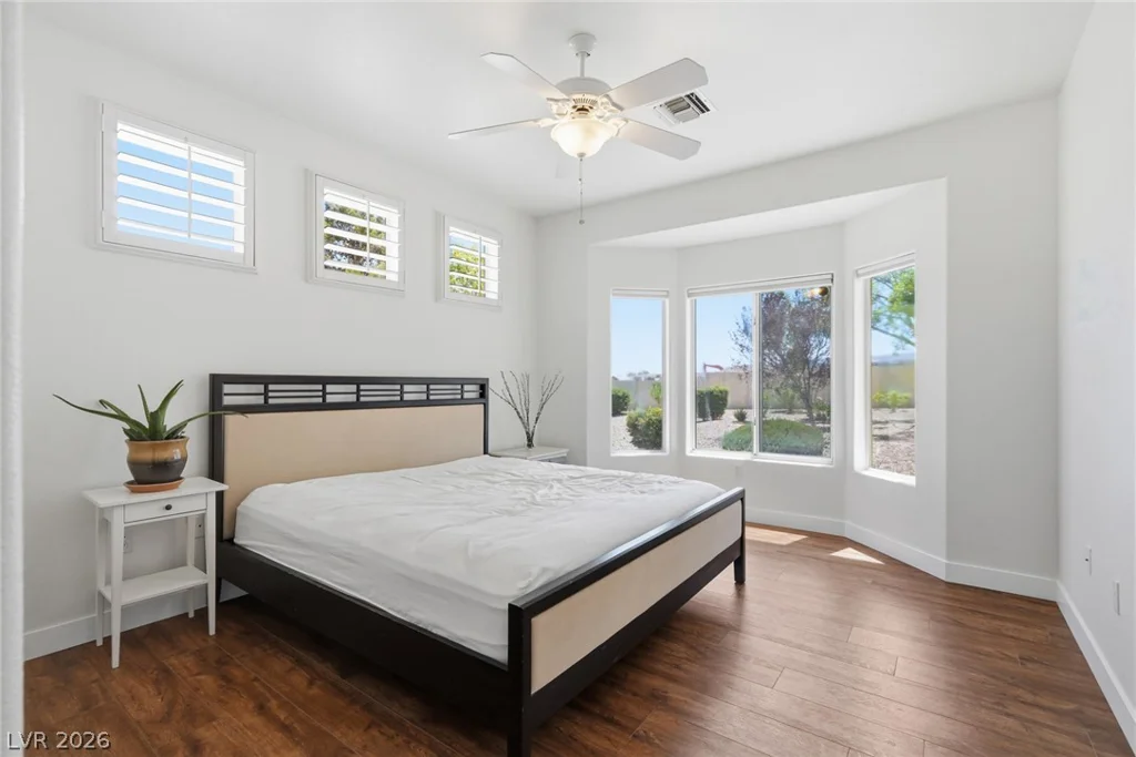 11013 Mission Lakes, Las Vegas, NV 89134