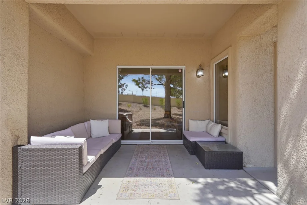 11013 Mission Lakes, Las Vegas, NV 89134