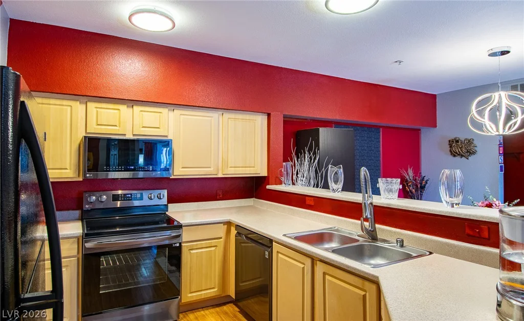 6955 Durango, Las Vegas, NV 89149