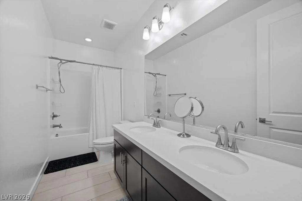 9933 Belikove Manor, Las Vegas, NV 89178
