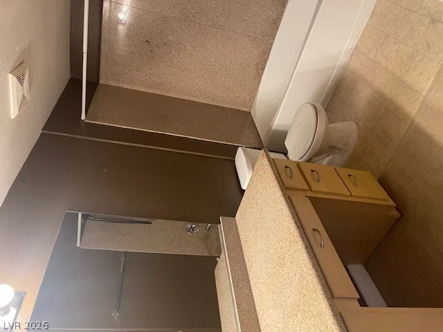 8000 Badura, Las Vegas, NV 89113