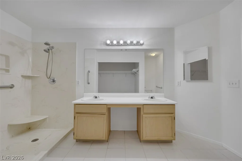 5211 Joshua Jose, North Las Vegas, NV 89031