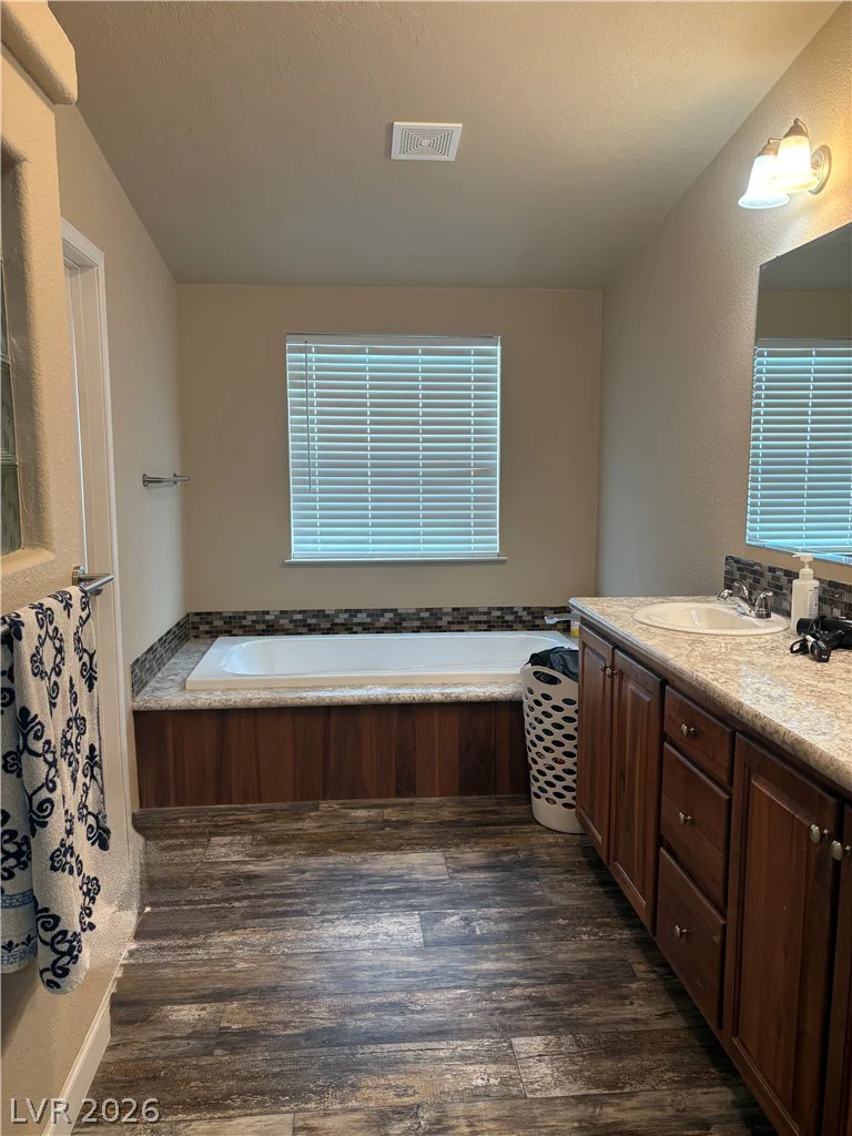 65 100th, Ely, NV 89301