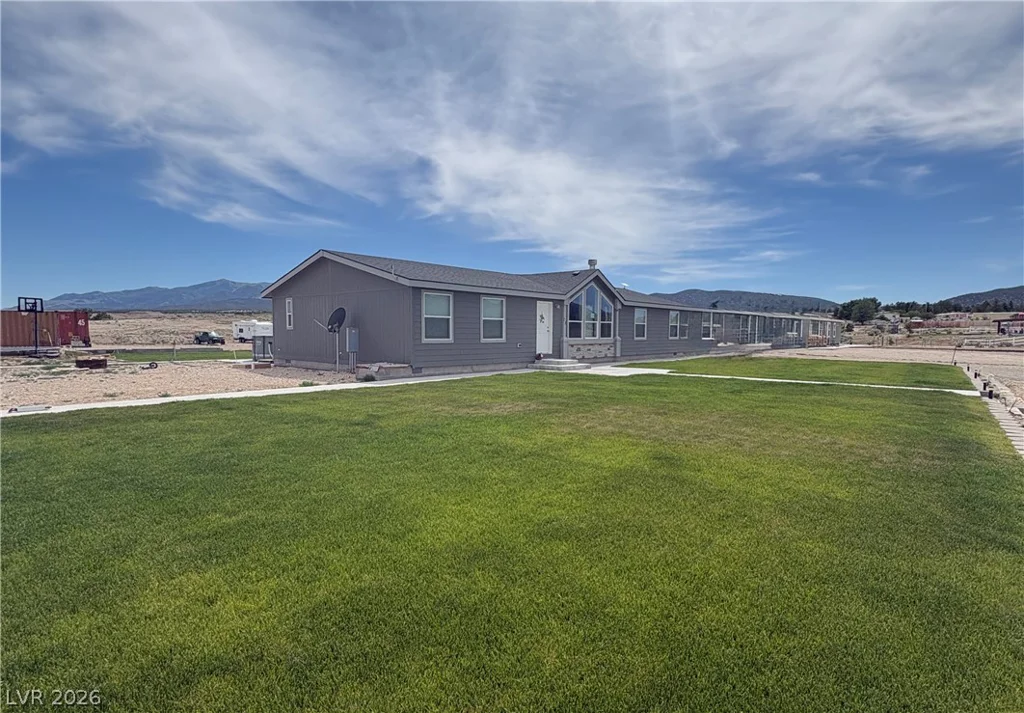 65 100th, Ely, NV 89301