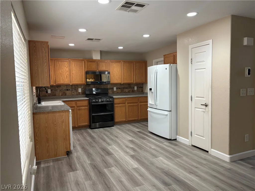5903 Blue Grouse, Las Vegas, NV 89142