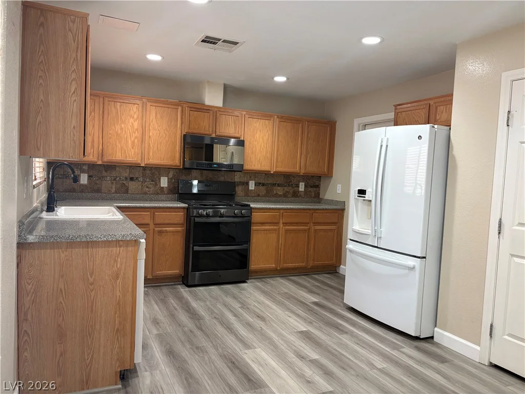 5903 Blue Grouse, Las Vegas, NV 89142