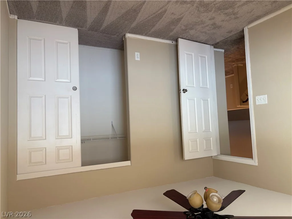 5903 Blue Grouse, Las Vegas, NV 89142