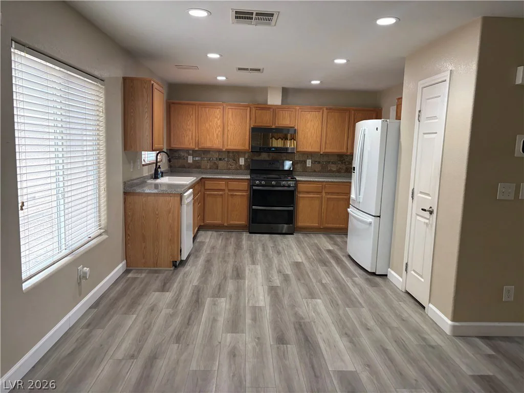 5903 Blue Grouse, Las Vegas, NV 89142