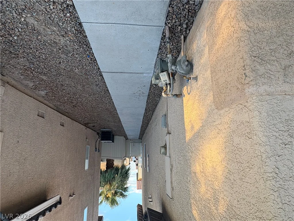 5903 Blue Grouse, Las Vegas, NV 89142