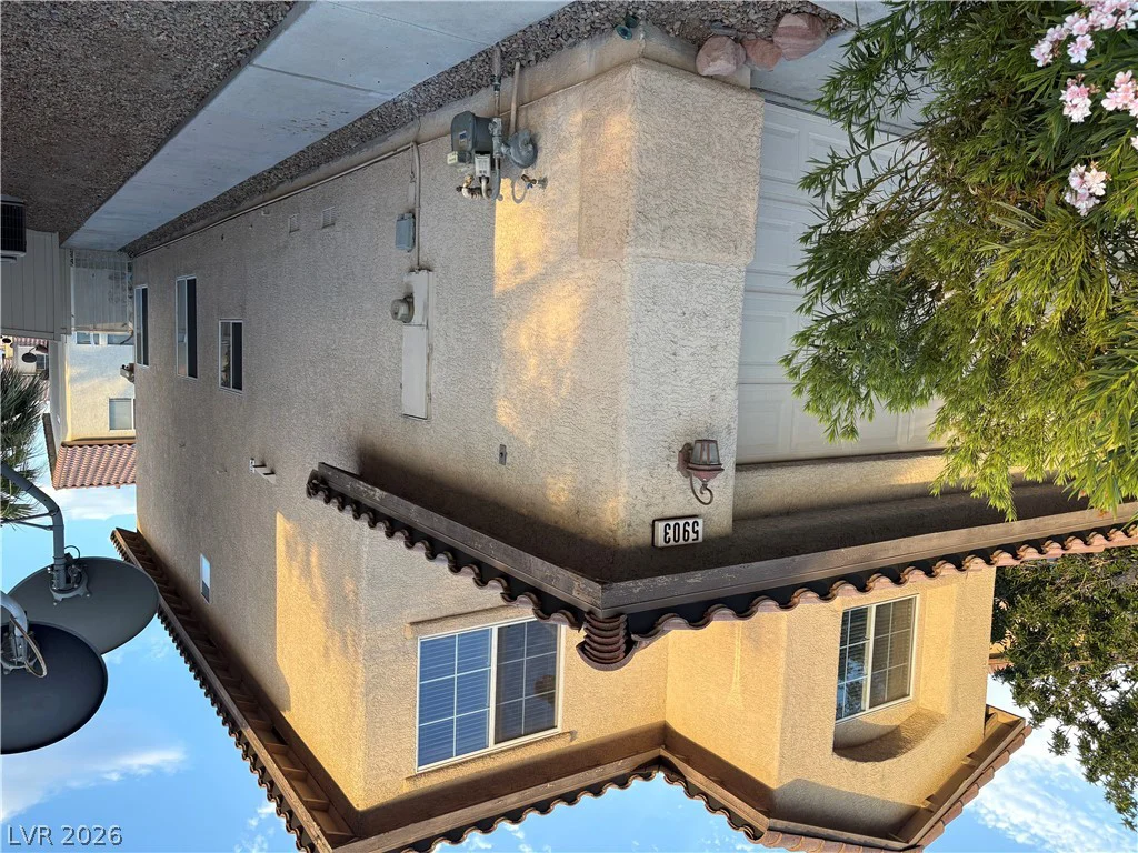 5903 Blue Grouse, Las Vegas, NV 89142