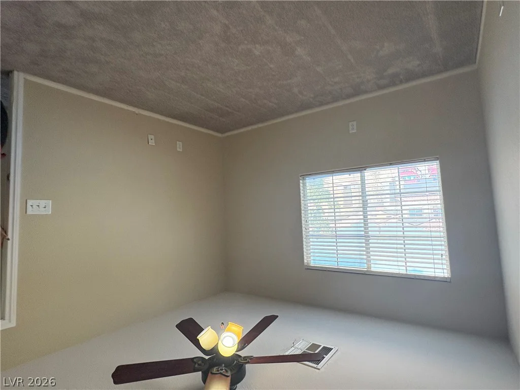 5903 Blue Grouse, Las Vegas, NV 89142
