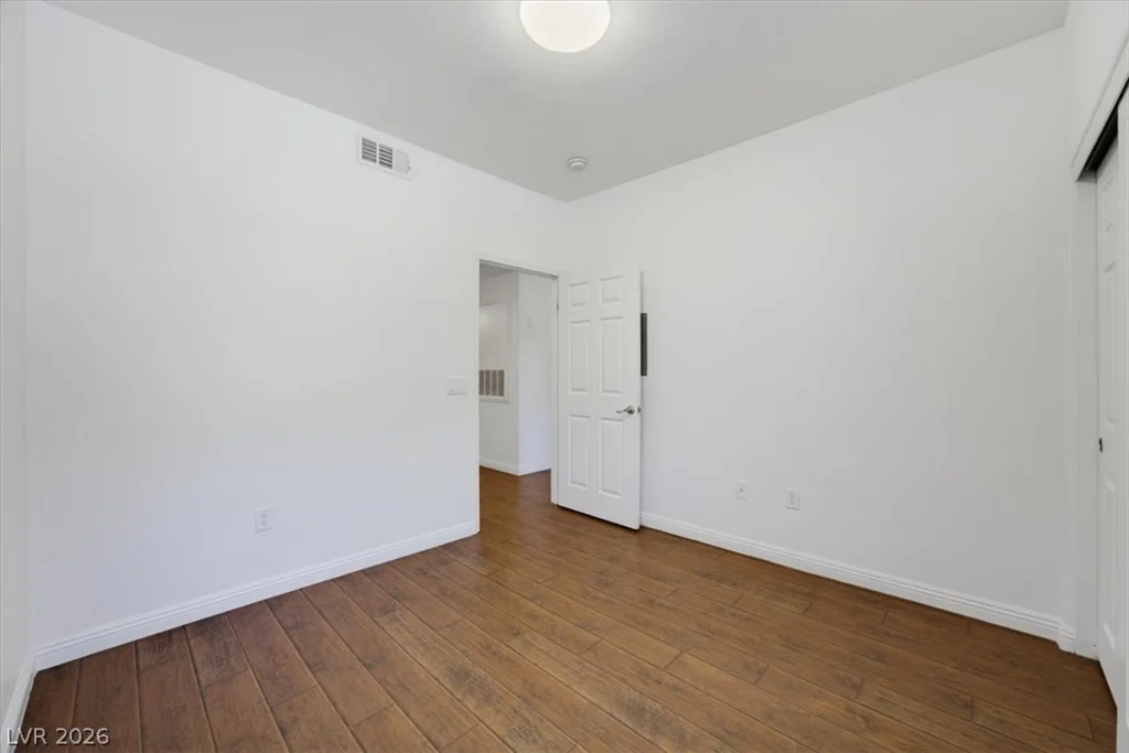 3825 Juno Beach, Las Vegas, NV 89129