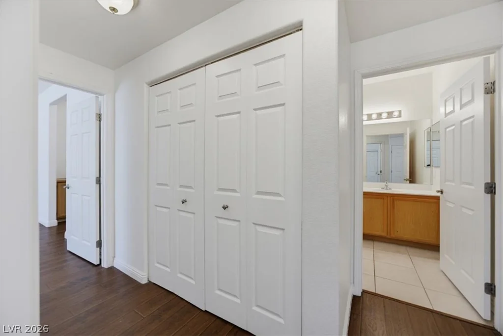 3825 Juno Beach, Las Vegas, NV 89129