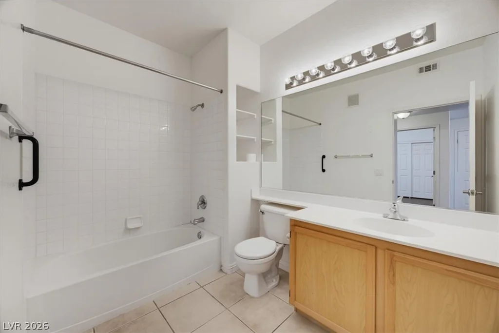 3825 Juno Beach, Las Vegas, NV 89129