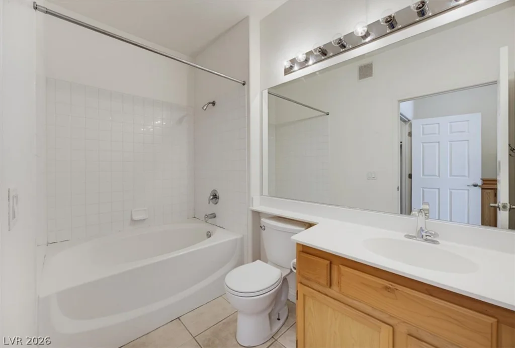 3825 Juno Beach, Las Vegas, NV 89129