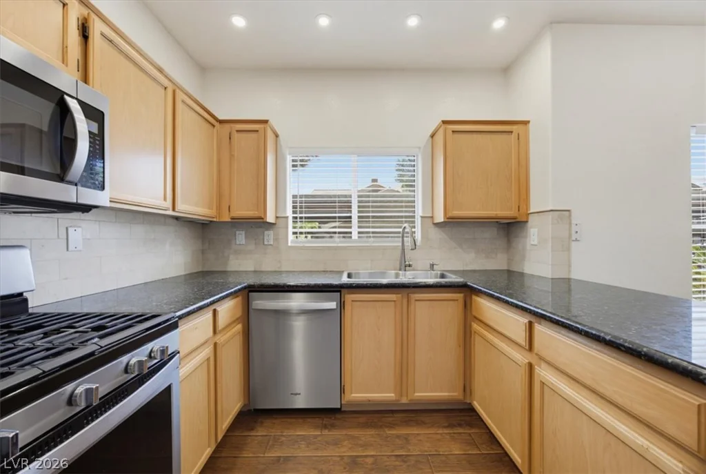 3825 Juno Beach, Las Vegas, NV 89129