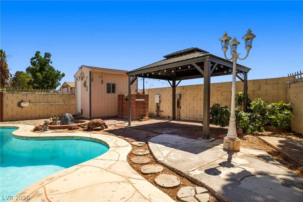 5495 Aleman, Las Vegas, NV 89113