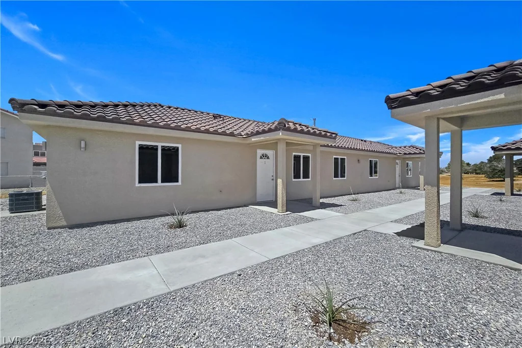 660 San Lorenzo, Pahrump, NV 89048
