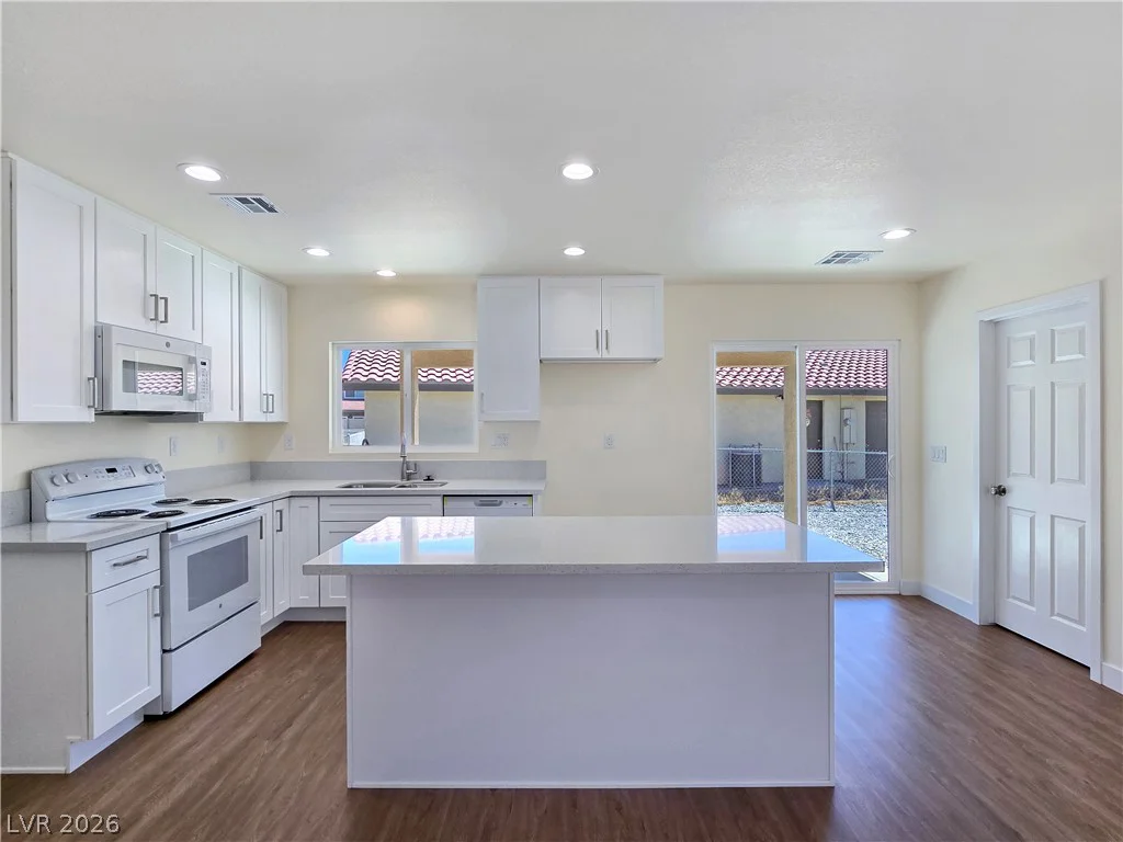 660 San Lorenzo, Pahrump, NV 89048