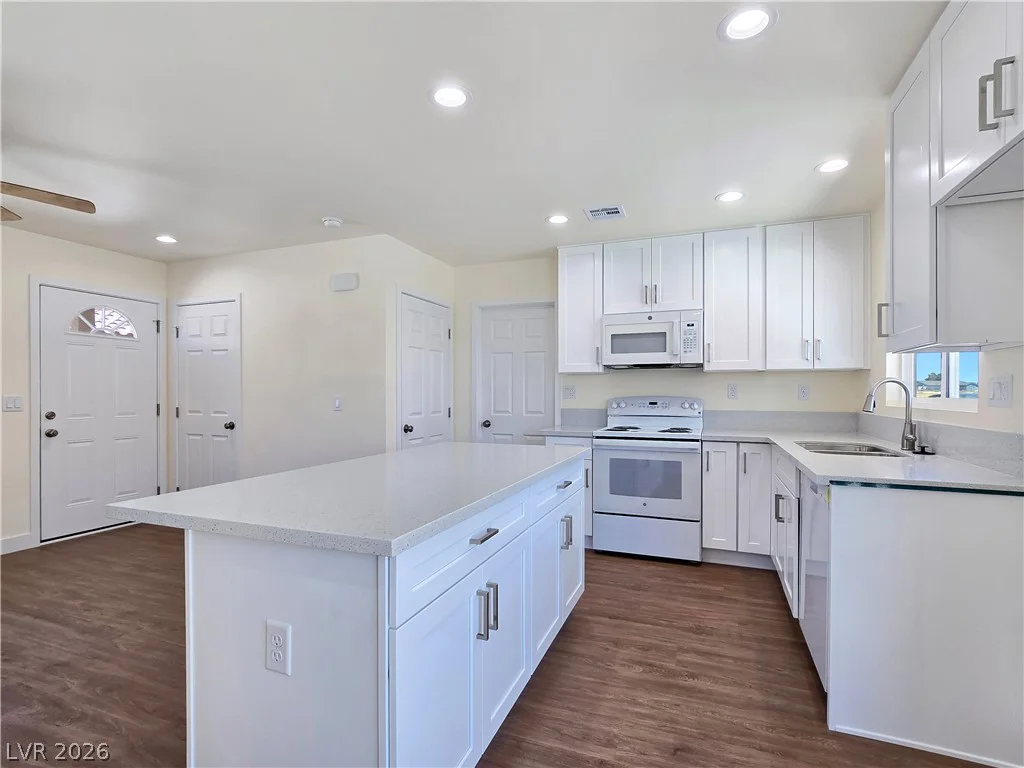 660 San Lorenzo, Pahrump, NV 89048