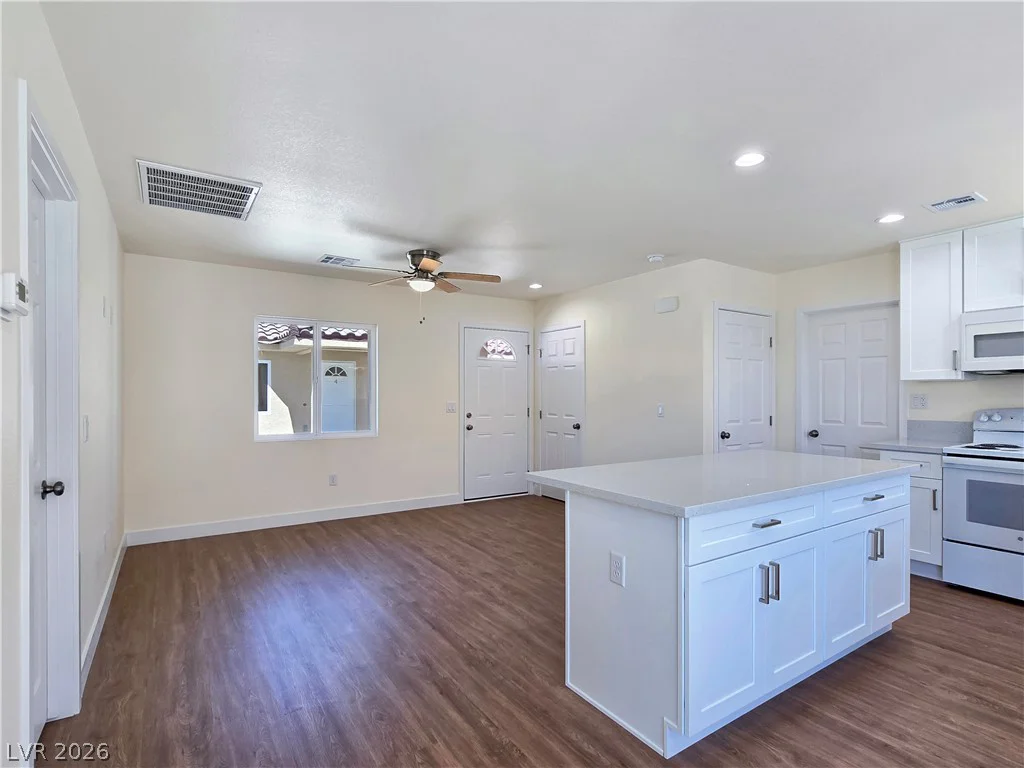 660 San Lorenzo, Pahrump, NV 89048
