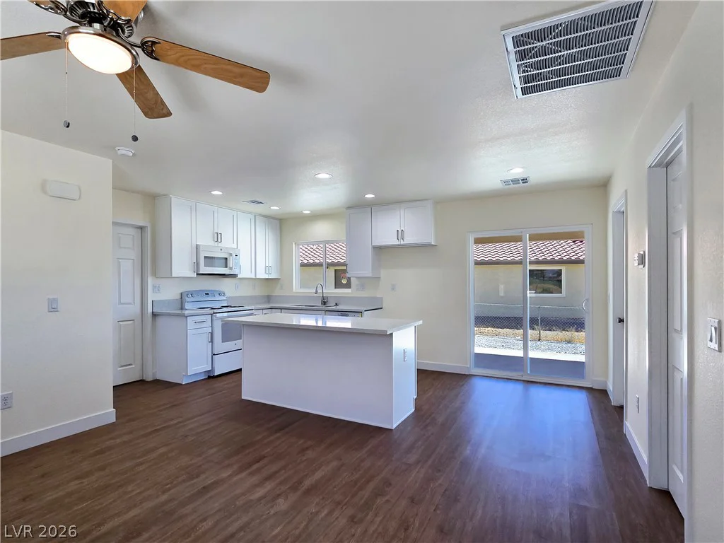 660 San Lorenzo, Pahrump, NV 89048