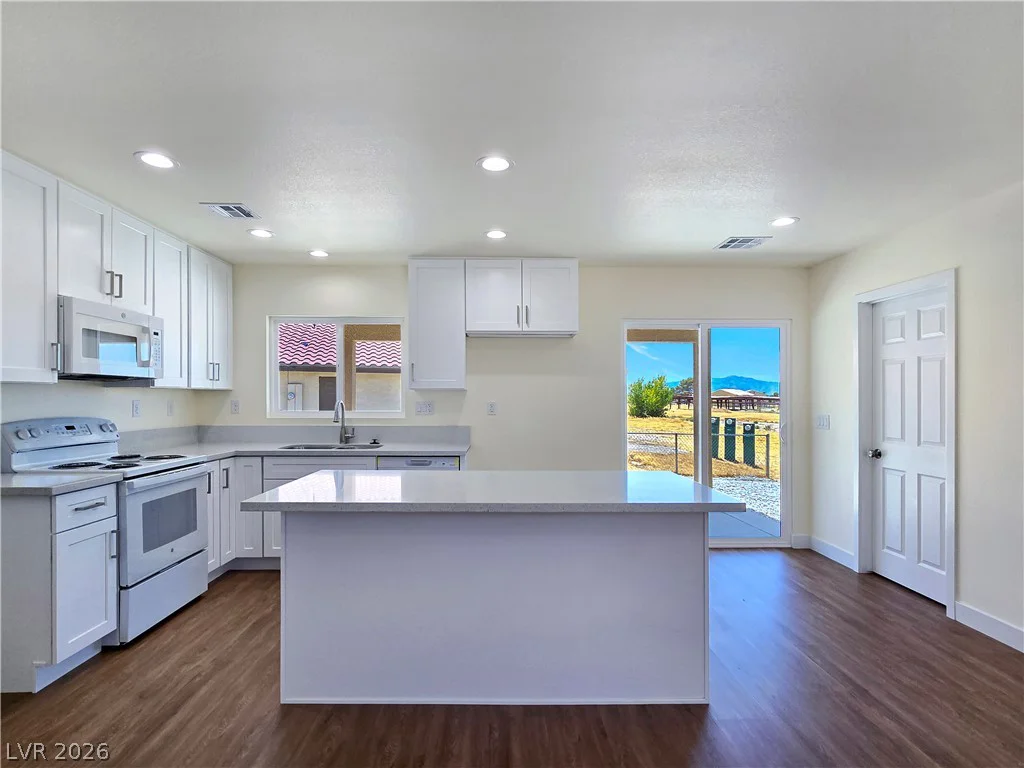660 San Lorenzo, Pahrump, NV 89048