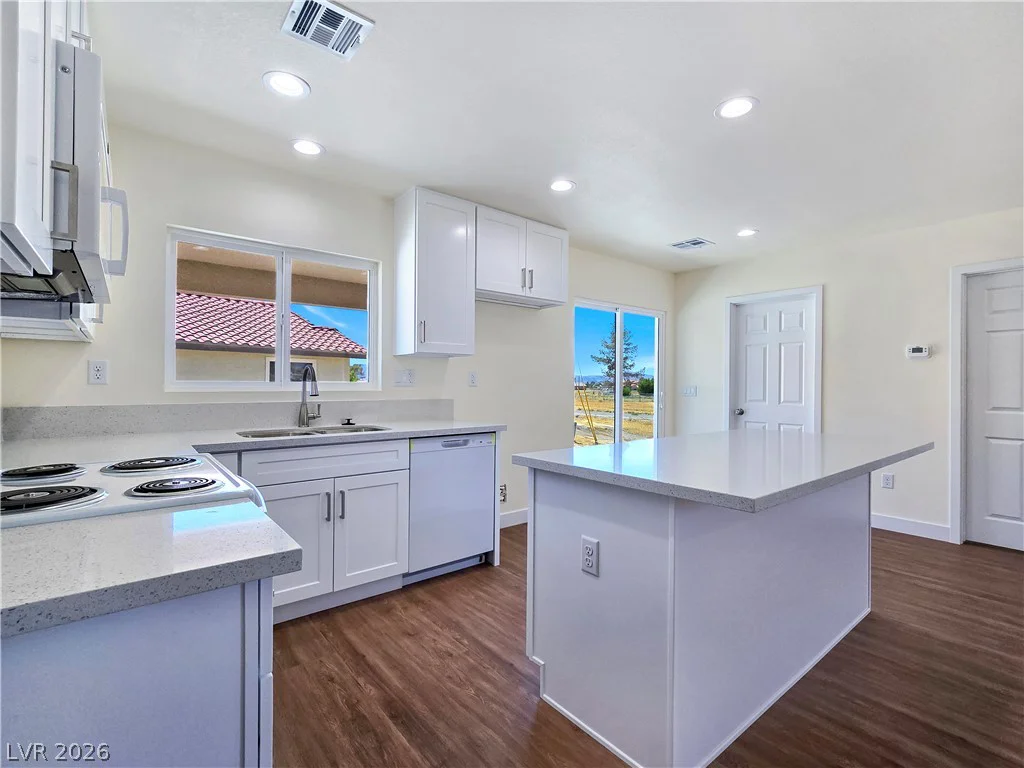 660 San Lorenzo, Pahrump, NV 89048