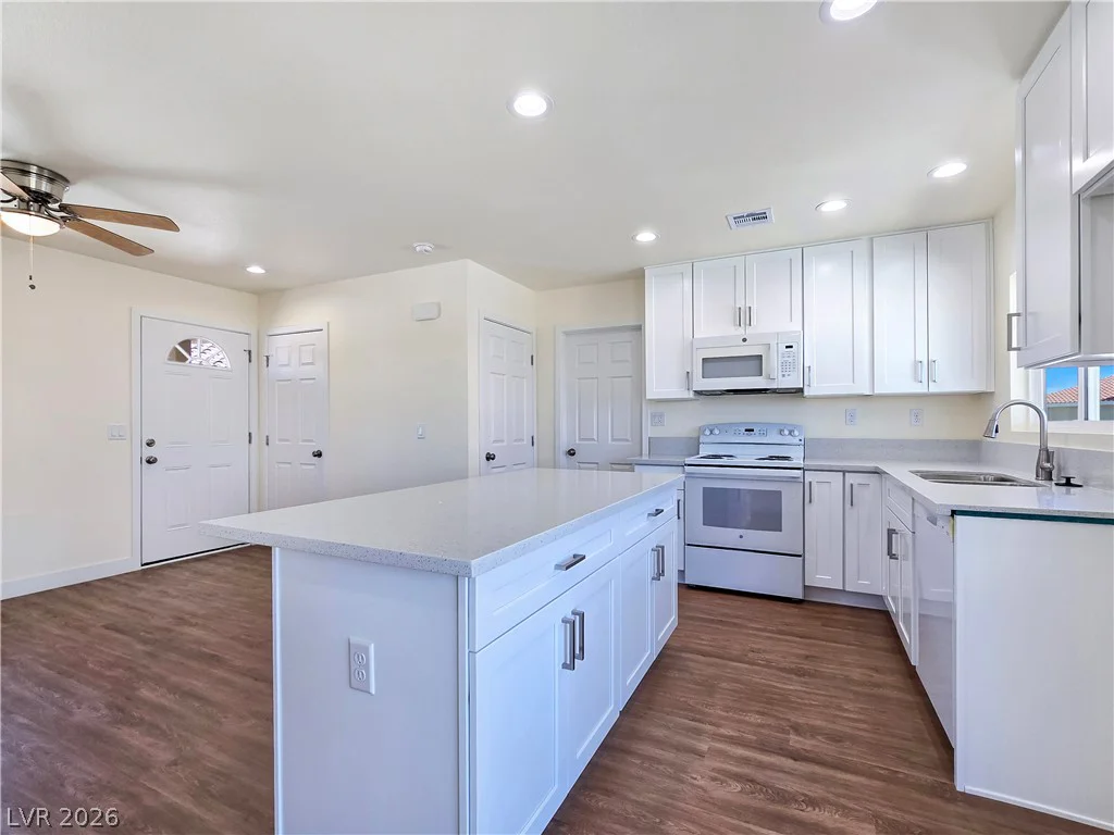 660 San Lorenzo, Pahrump, NV 89048